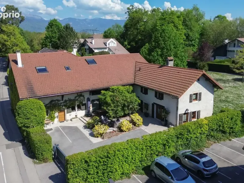 Photo Maison à Prevessin-Moens au prix de 1 145 000€