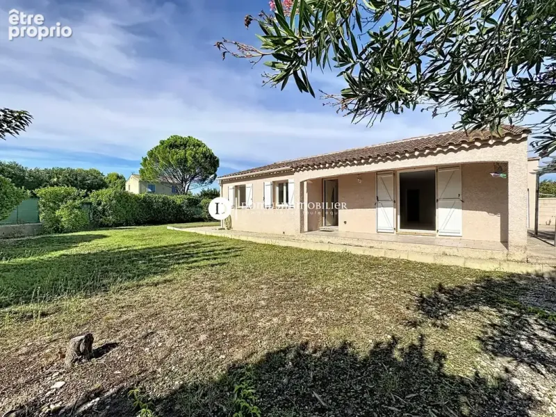 Photo Maison à Saint-Saturnin-Les-Avignon au prix de 335 000€