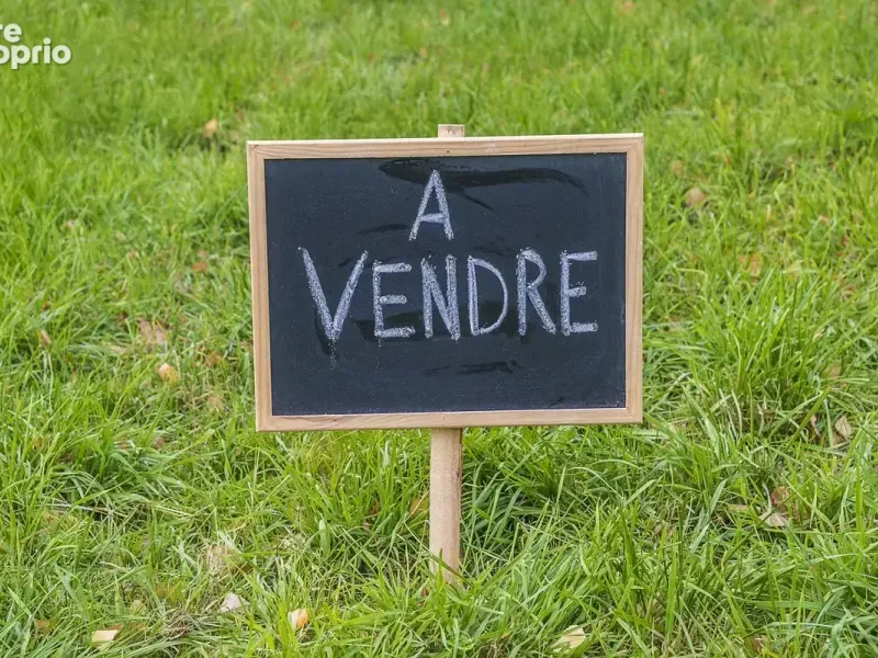Photo Terrain à Amancey au prix de 80 386€