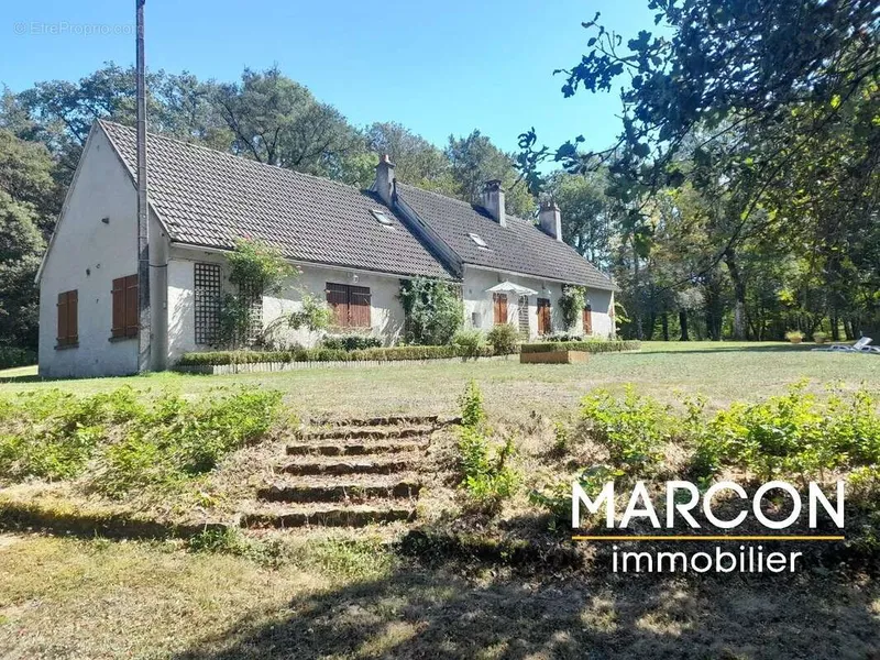 Photo Maison à Saint-Martin-Le-Mault au prix de 181 440€