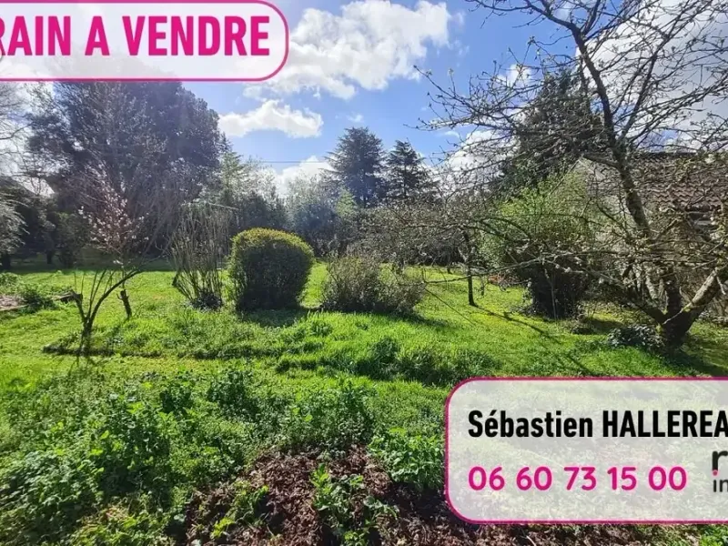Photo Terrain à Mauves-Sur-Loire au prix de 126 500€