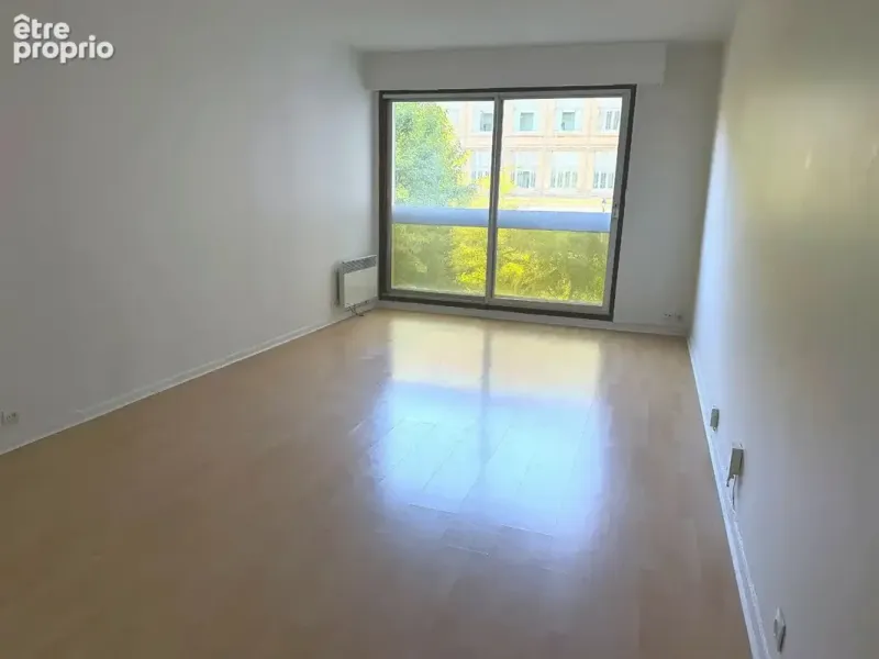 Photo Appartement à Paris-12e au prix de 519 000€
