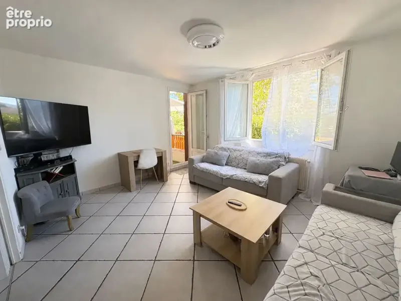 Photo Appartement à Pont-De-Cheruy au prix de 169 000€