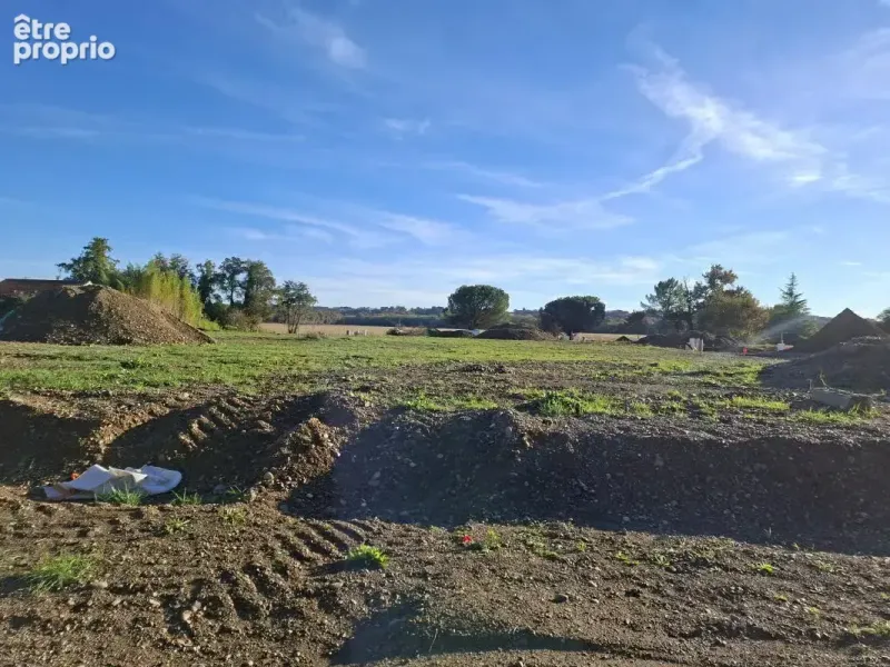 Photo Terrain à Saint-Maurice-Sur-Adour au prix de 49 900€