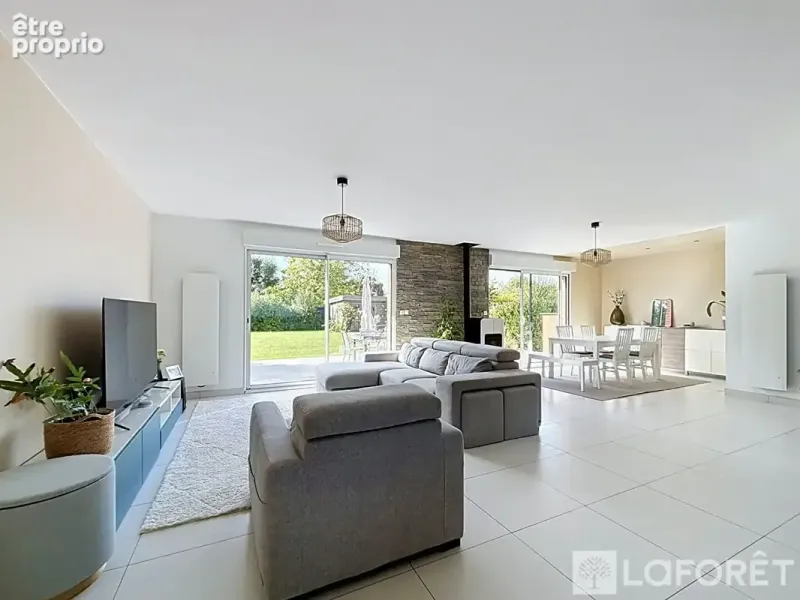 Photo Maison à Estaires au prix de 441 000€