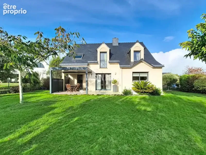 Photo Maison à Baden au prix de 566 500€