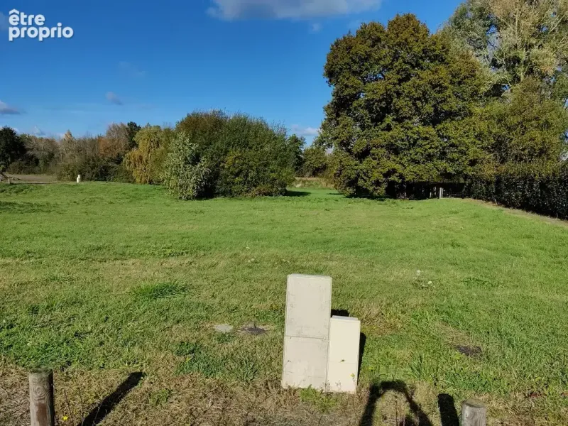 Photo Terrain à Veretz au prix de 120 000€