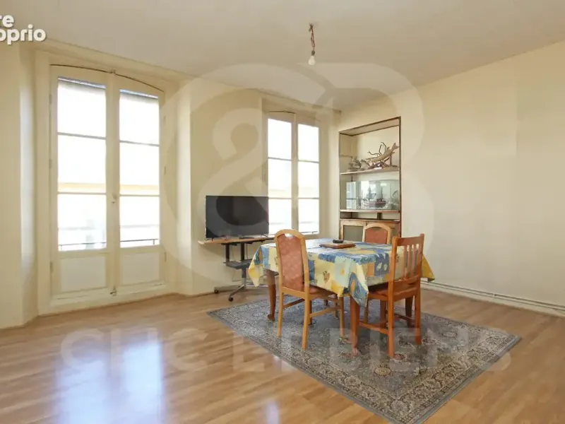 Photo Appartement à Versailles au prix de 499 550€