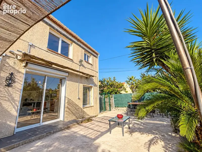 Photo Appartement à Saint-Mandrier-Sur-Mer au prix de 218 800€