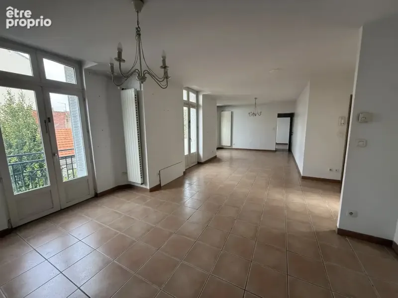 Photo Appartement à Vichy au prix de 299 000€