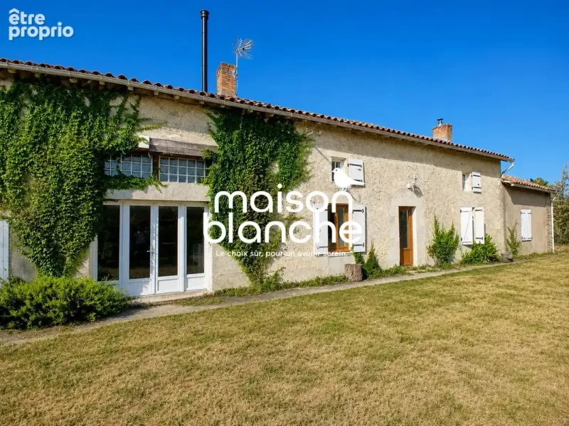 Photo Maison à Chalandray au prix de 209 000€