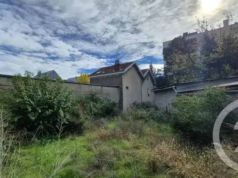 Photo Terrain à Grenoble au prix de 350 000€