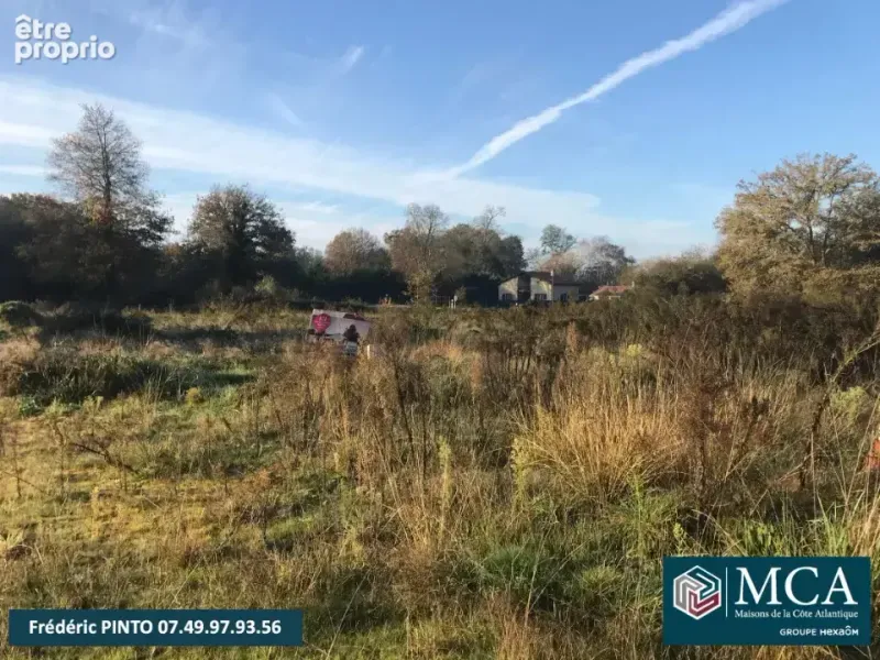 Photo Terrain à Labrit au prix de 37 100€