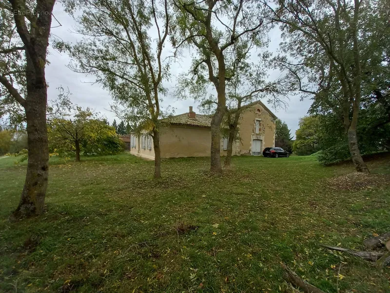 Photo Maison à Augnax au prix de 231 000€