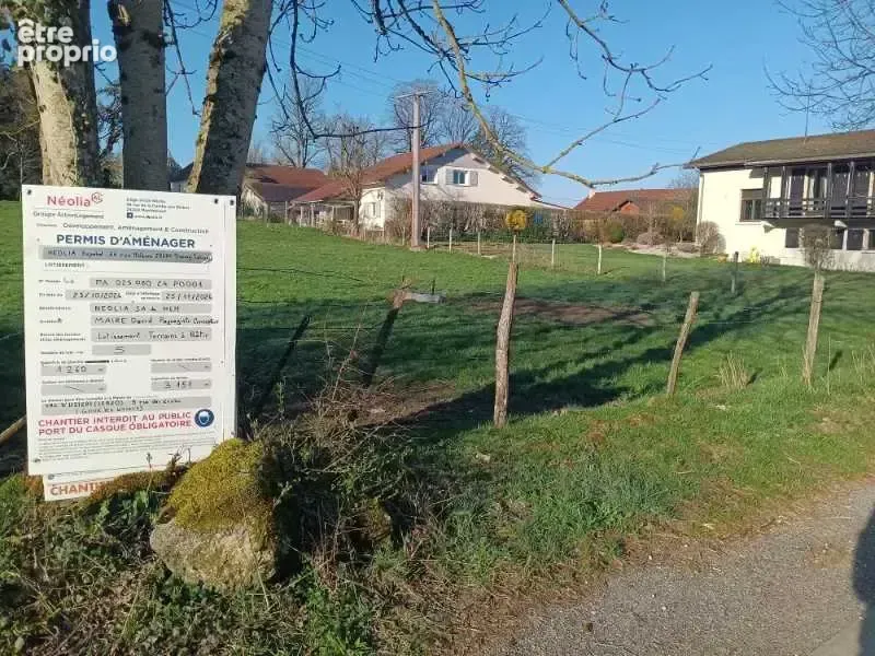 Photo Terrain à Bians-Les-Usiers au prix de 100 000€