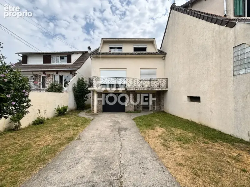 Photo Maison à Stains au prix de 379 000€