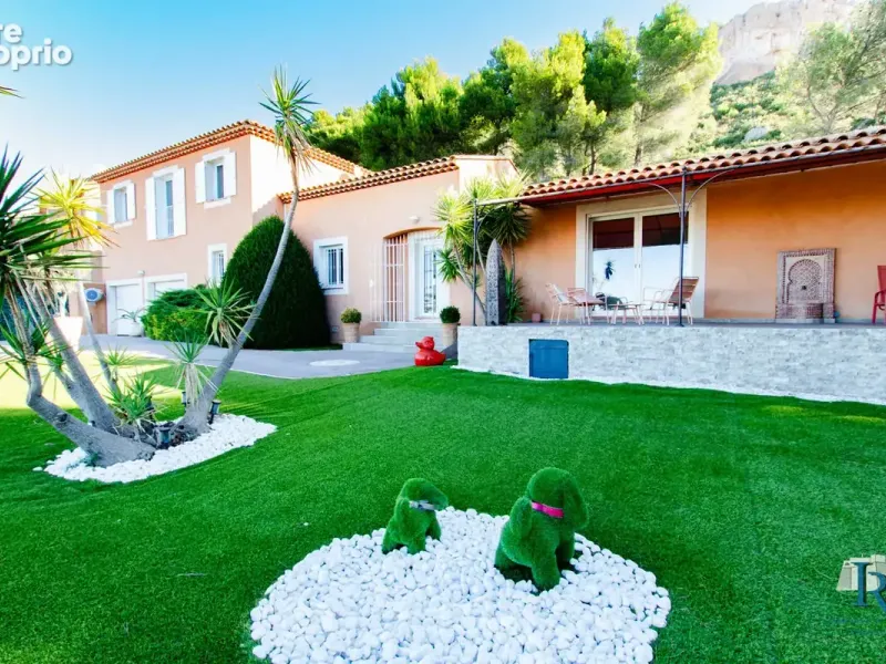 Photo Maison à Vitrolles au prix de 695 000€