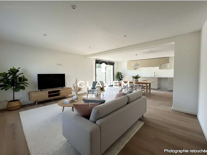 Photo Maison à Peujard au prix de 253 000€
