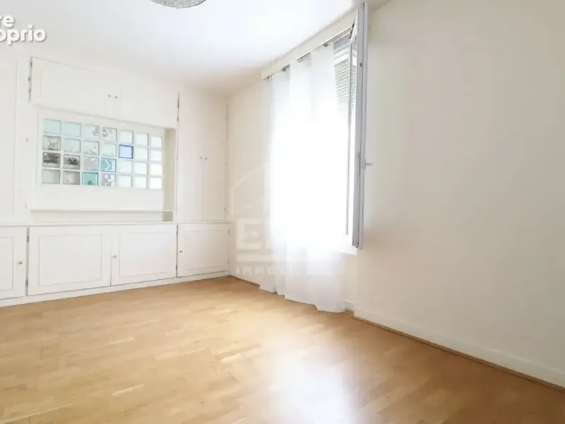 Photo Maison à Saint-Denis au prix de 235 000€