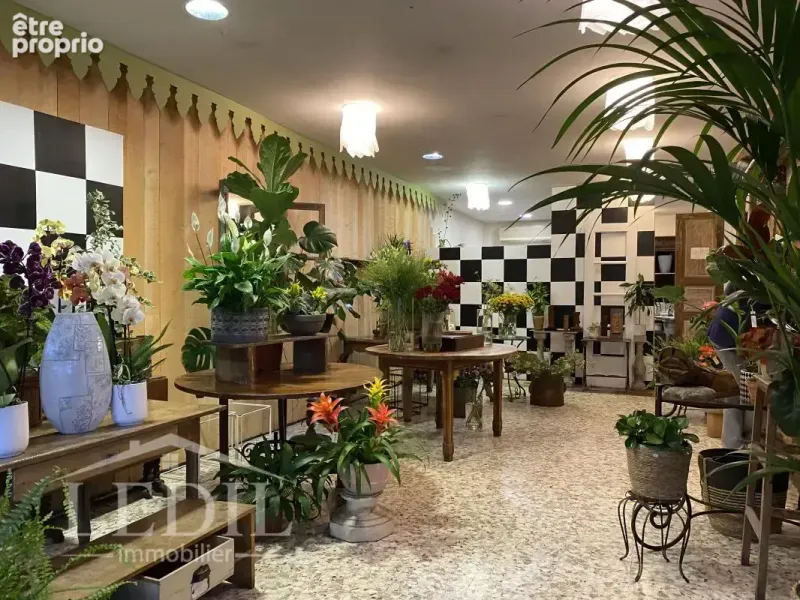 Photo Commerce à Vic-Fezensac au prix de 66 000€