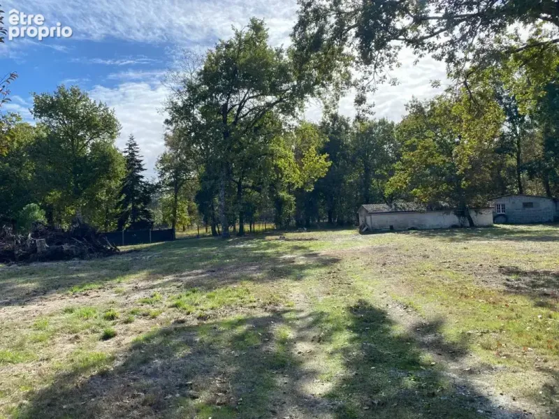 Photo Terrain à Martignas-Sur-Jalle au prix de 245 000€