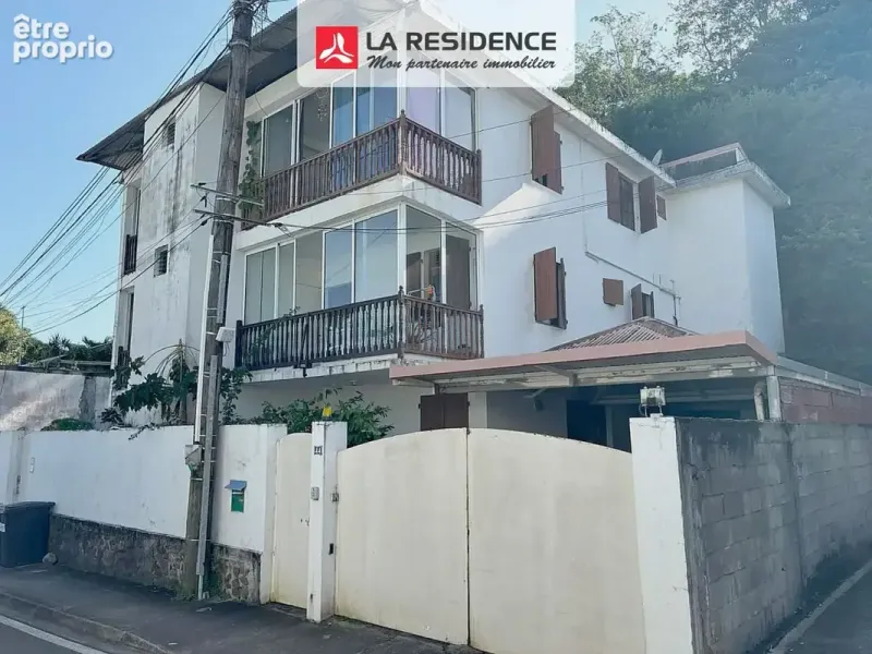 Photo Appartement à Schoelcher au prix de 128 000€