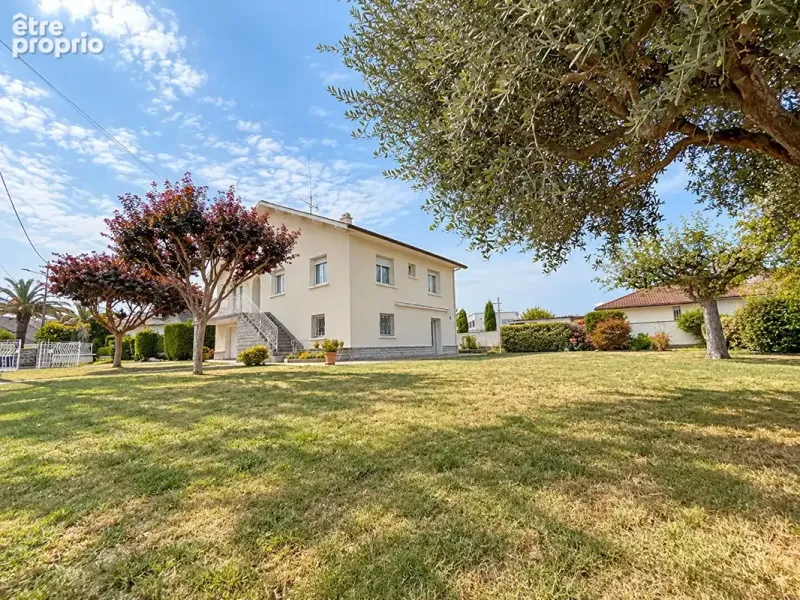 Photo Maison à Lons au prix de 325 000€