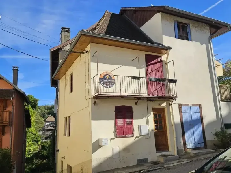Photo Maison à Le Pont-De-Beauvoisin au prix de 135 000€