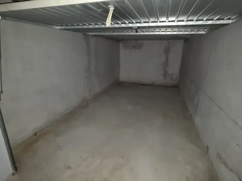 Photo Parking à Royan au prix de 21 000€