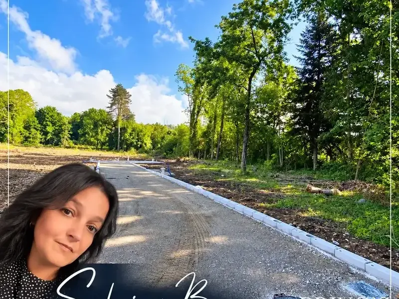 Photo Terrain à Saint-Jean-De-Soudain au prix de 92 500€
