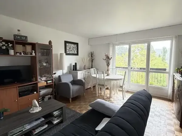 Photo Appartement à Bures-Sur-Yvette au prix de 244 400€