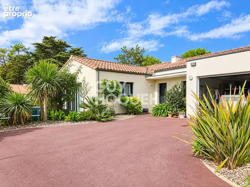 Photo Maison à Saint-Hilaire-De-Riez au prix de 544 000€
