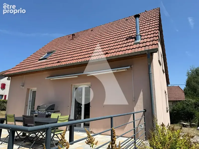 Photo Maison à Rechesy au prix de 257 000€