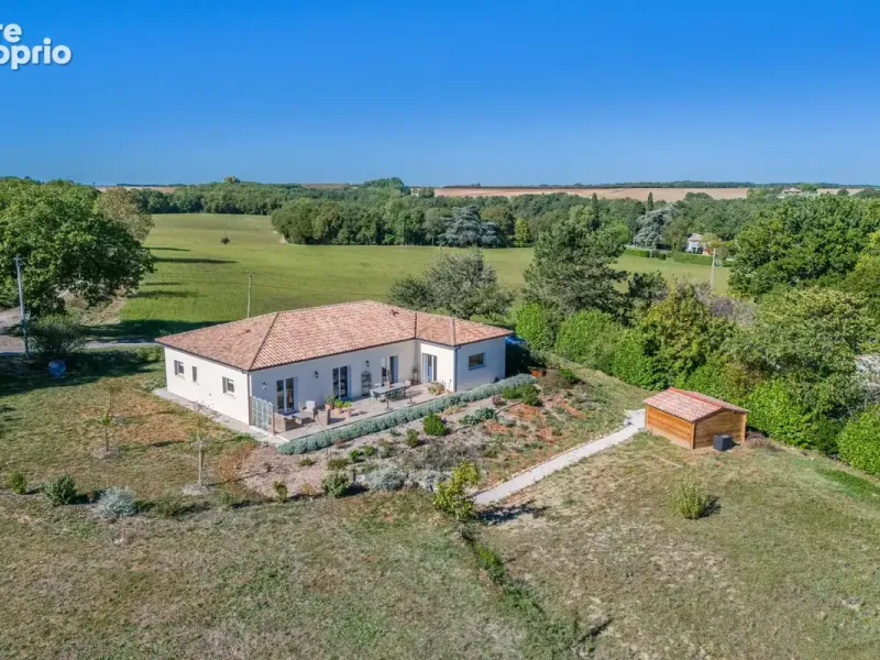 Photo Maison à Roquecor au prix de 365 000€