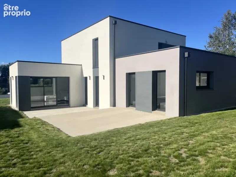 Photo Maison à Meucon au prix de 756 000€