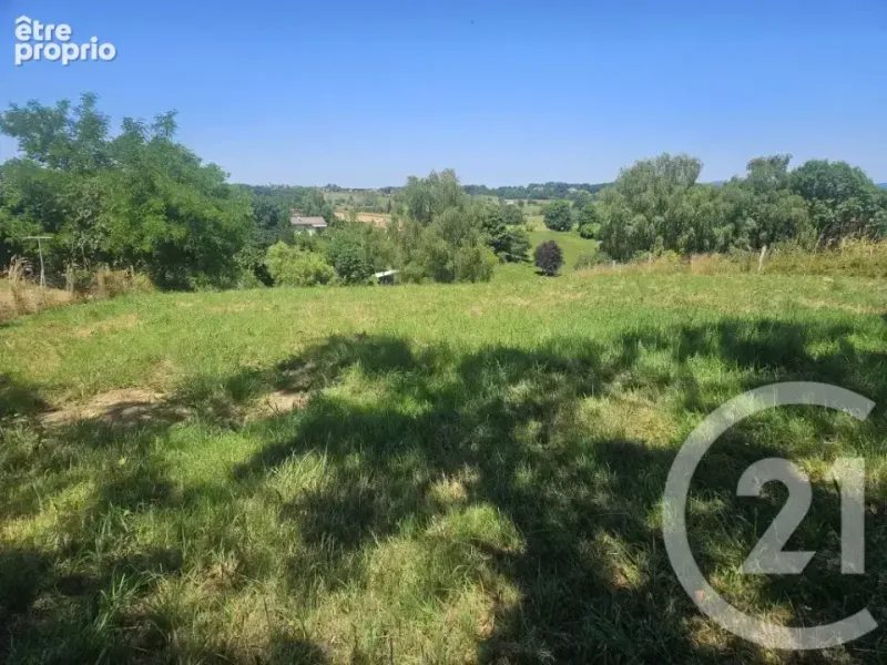 Photo Terrain à Rouede au prix de 40 000€