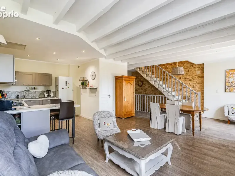 Photo Appartement à Lachassagne au prix de 309 000€