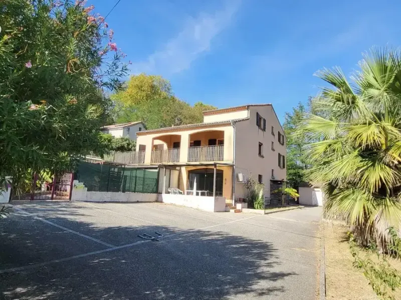 Photo Appartement à Aubenas au prix de 204 000€