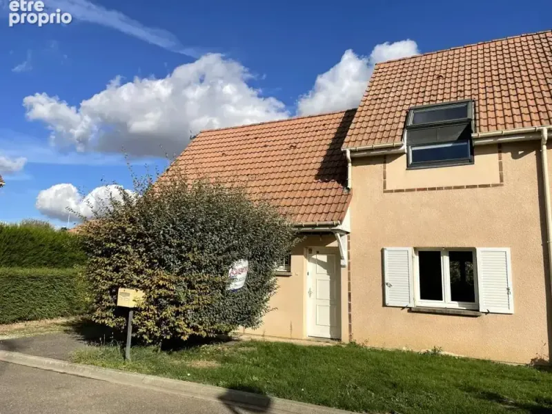 Photo Maison à Beaumont-Le-Roger au prix de 140 000€