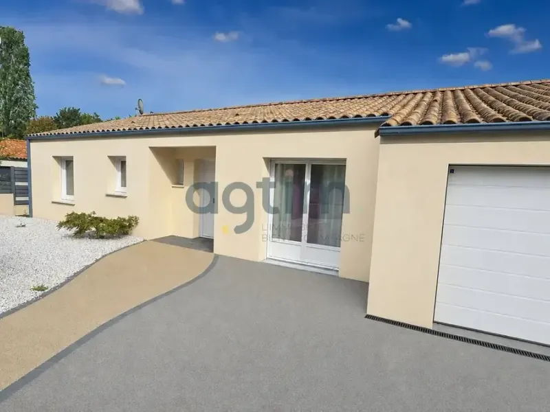 Photo Maison à Les Clouzeaux au prix de 284 850€