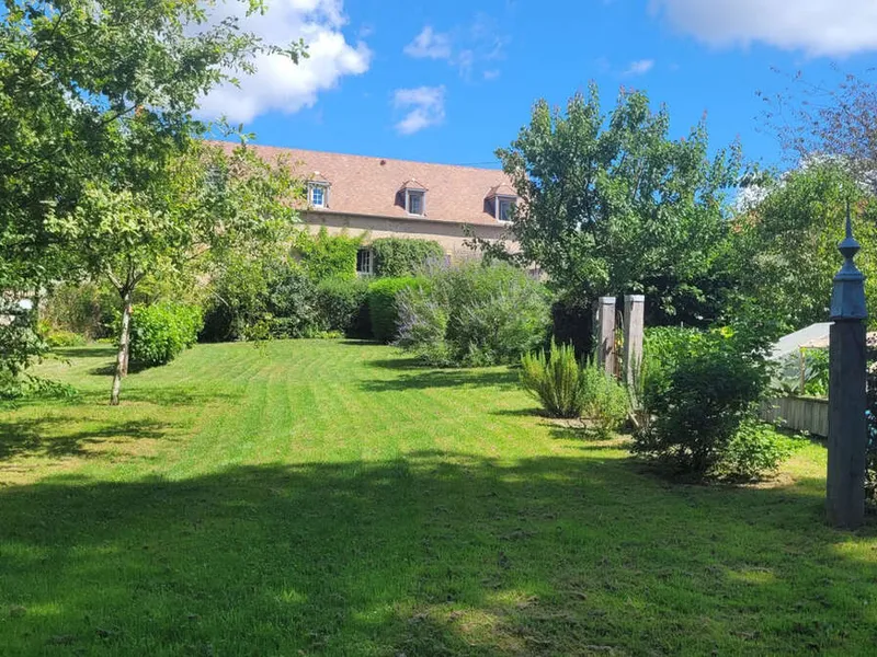 Photo Maison à Champvert au prix de 188 000€