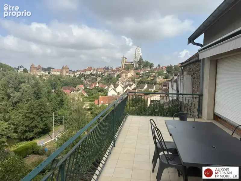 Photo Maison à Semur-En-Auxois au prix de 272 000€