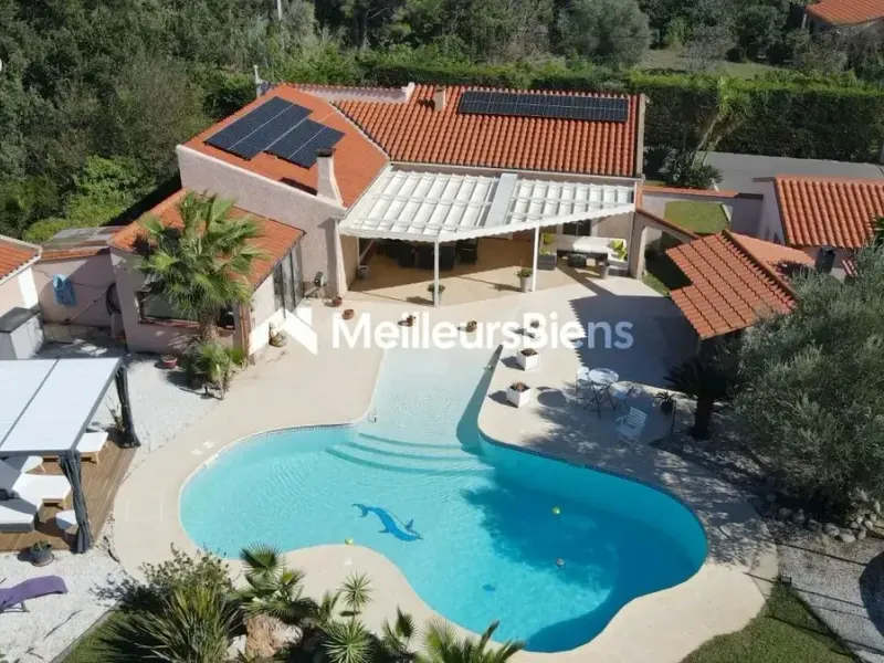 Photo Maison à Saint-Feliu-D'avall au prix de 470 000€