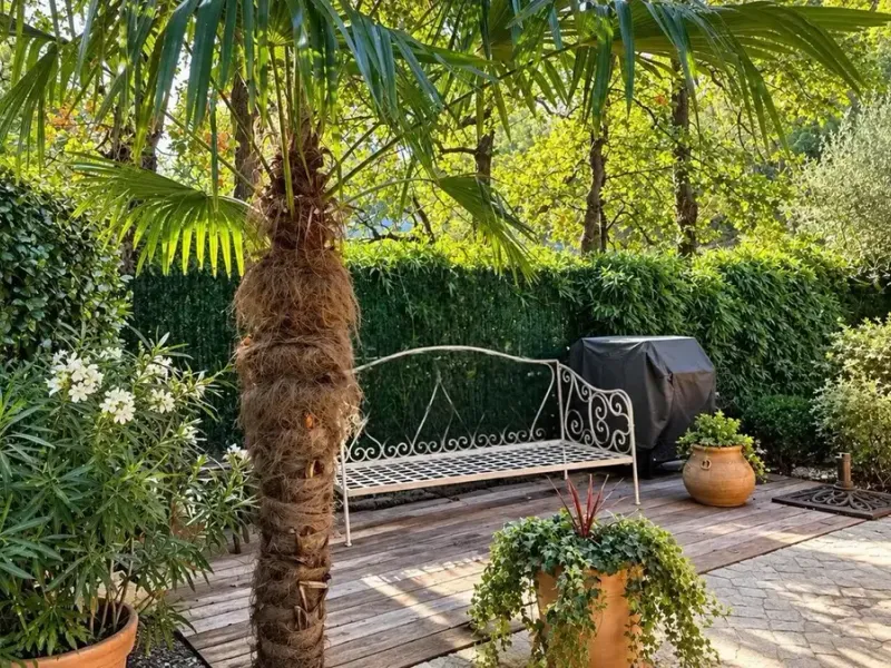 Photo Maison à Chateauneuf-Le-Rouge au prix de 540 000€