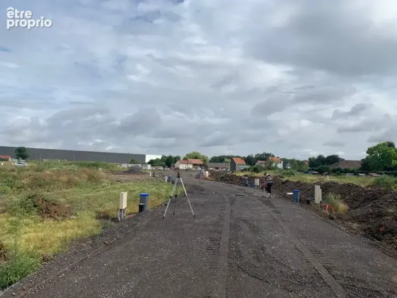 Photo Terrain à Douvrin au prix de 64 000€