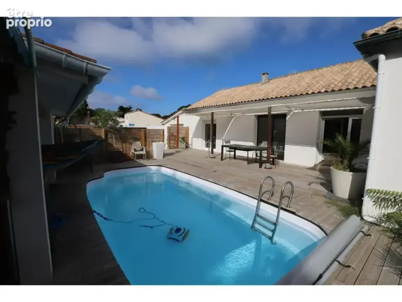 Photo Maison à Saint-Georges-D'oleron au prix de 451 500€