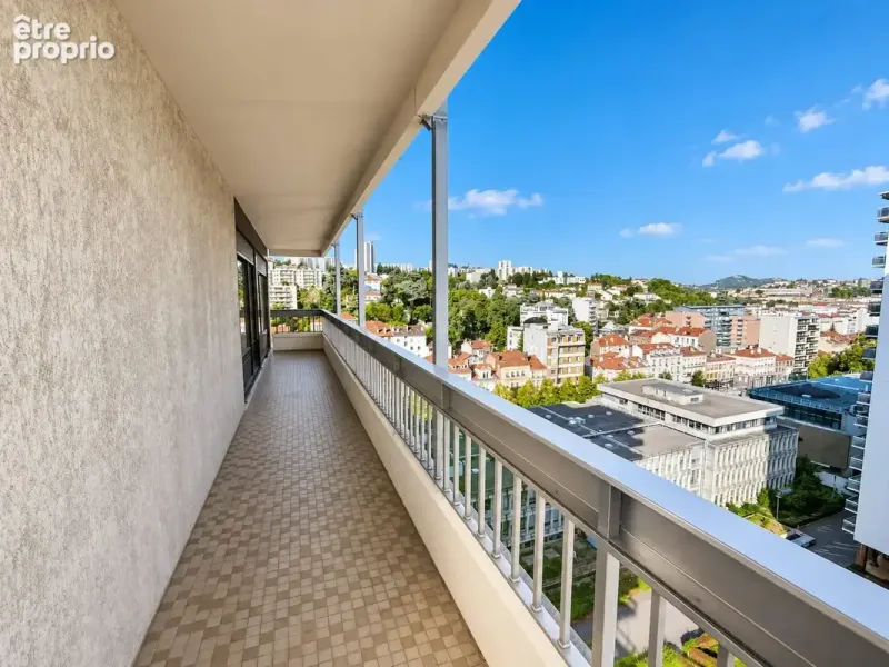 Photo Appartement à Saint-Etienne au prix de 125 000€