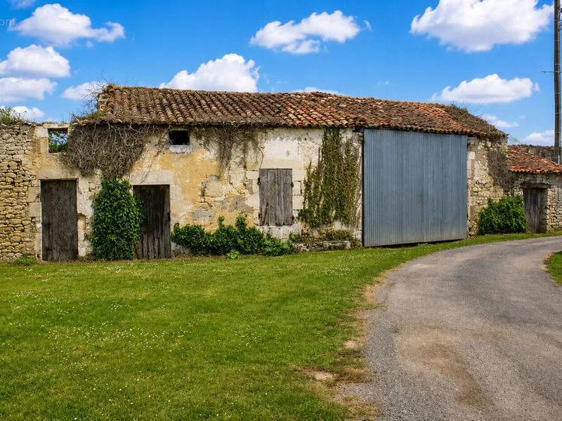 Photo Maison à Trizay au prix de 49 900€
