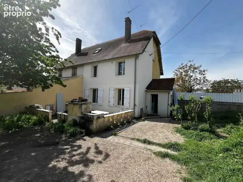 Photo Maison à Issoudun au prix de 65 000€