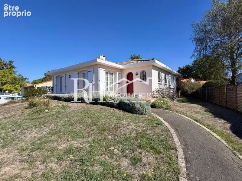Photo Maison à La Roche-Sur-Yon au prix de 292 500€